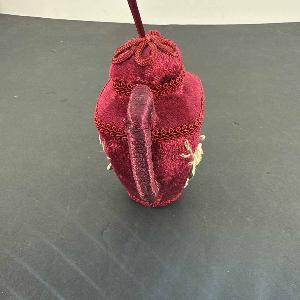 Red Rose Velvet Lace Teapot Christmas Ornament Embroidery Ornament Floral - Picture 4 of 9